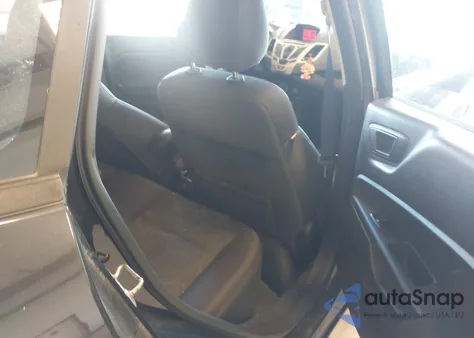 2013 Ford Fiesta Se z USA, uszkodzony, nr VIN 3FADP4BJ3DM199922